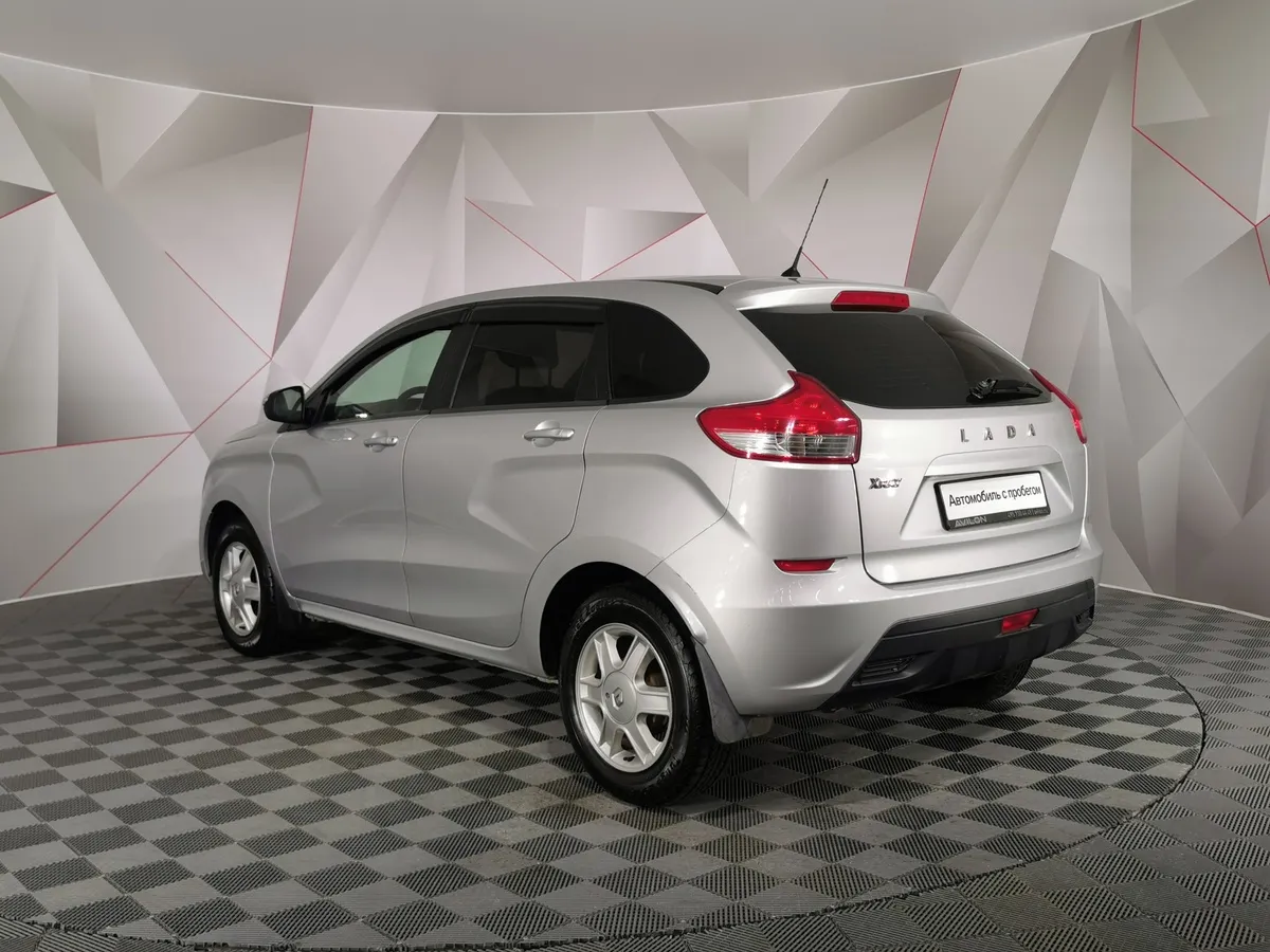 ВАЗ (Lada) XRAY 1.6 MT (106 л.с.) Серебристый в АВИЛОН. Слайд №4