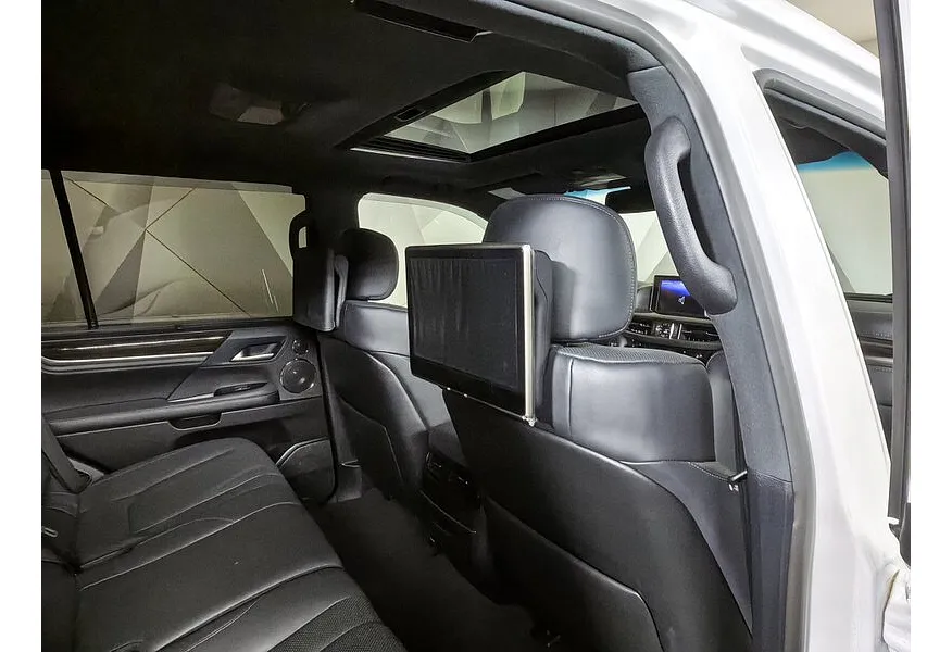 Lexus LX 570 AT (367 л.с.) Белый в АВИЛОН. Слайд №22