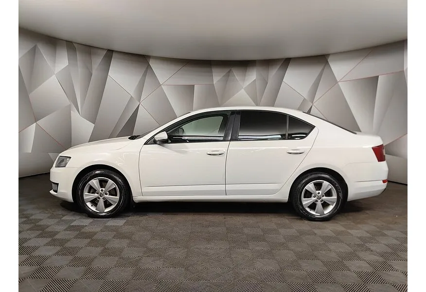 LIVE. Слайд №3