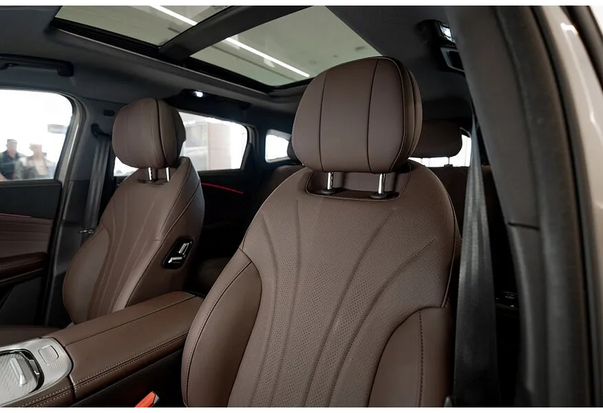 EXEED TXL 2.0 8AT AWD (197 л.с.) Flagship IOV Серебристый в АВИЛОН. Слайд №13