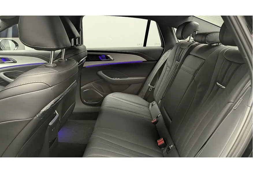 Hongqi H5 2.0 AT (218 л.с.) Black Edition Черный в АВИЛОН. Слайд №4