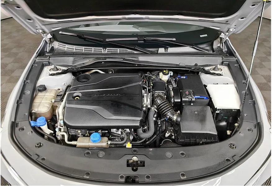 Changan UNI-V 1.5 AMT (181 л.с.) DLX Серый в АВИЛОН. Слайд №11