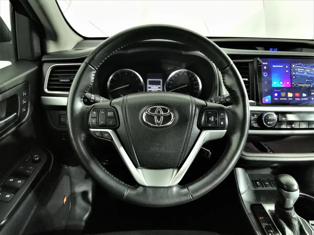 Toyota Highlander 3.5 AT AWD (249 л.с.) Престиж Черный в АВИЛОН. Слайд №18