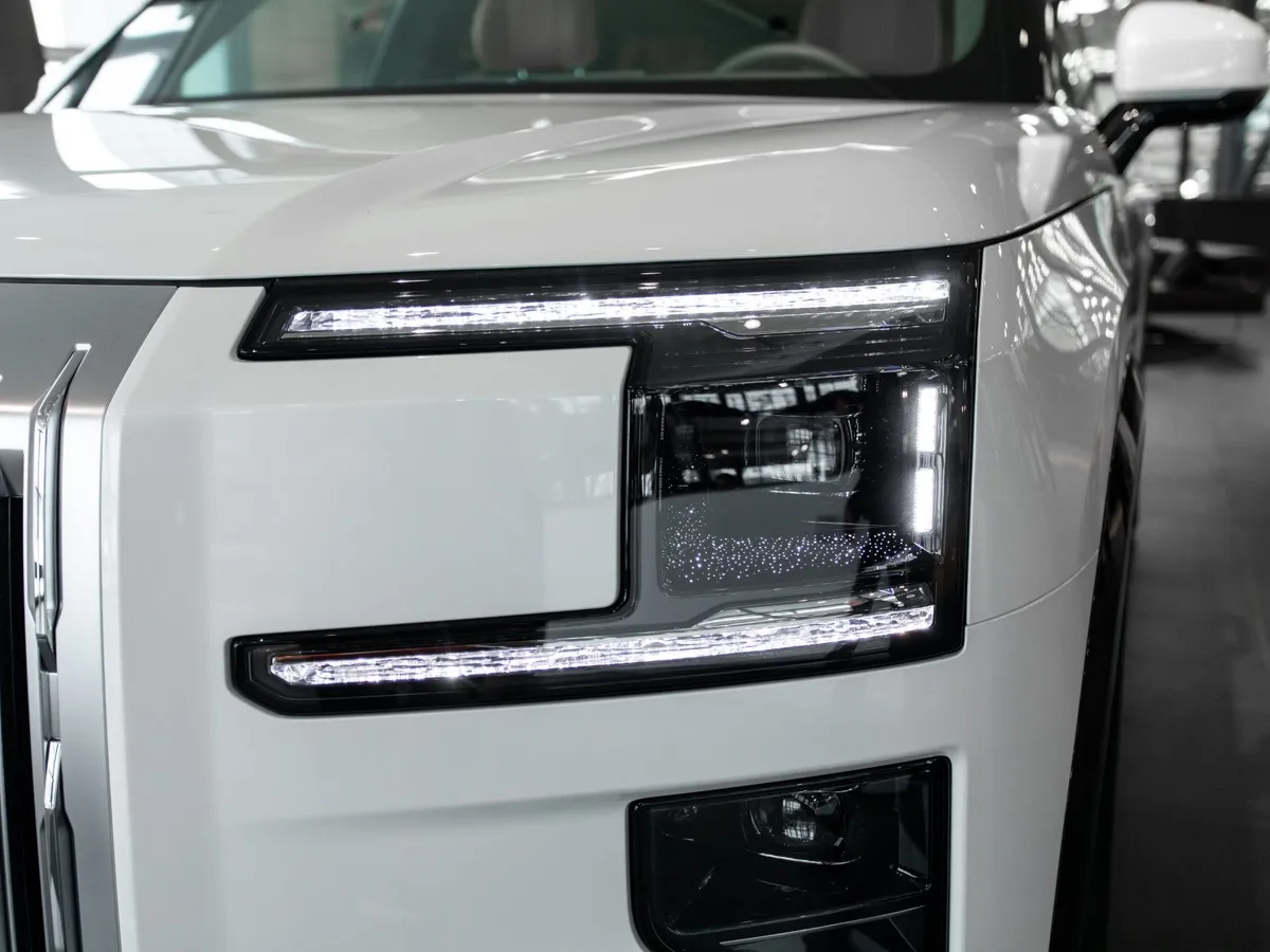 Zeekr 9X 2.0h AT 4WD (1177 л.с.) Max Белый в АВИЛОН. Слайд №17