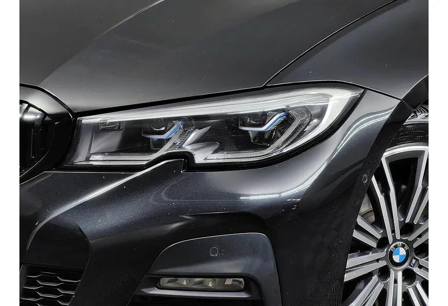 BMW 3 серия 320d xDrive (190 л.с.) M Sport Pro Черный в АВИЛОН. Слайд №8