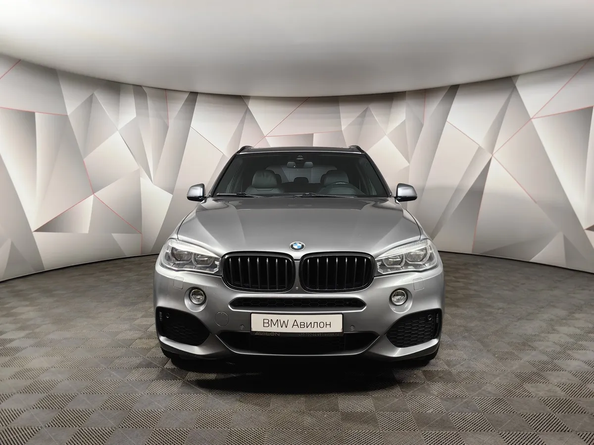 BMW X5 xDrive40d Steptronic (313 л.с.) Серый в АВИЛОН. Слайд №3