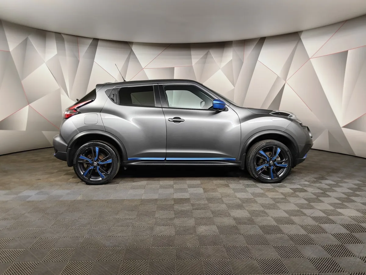 Nissan Juke 1.6 CVT (117 л.с.) Серый в АВИЛОН. Слайд №6