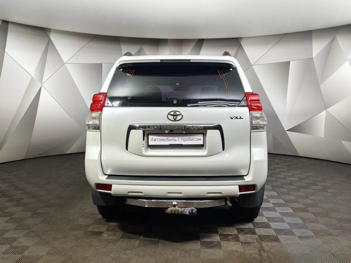 Toyota Land Cruiser Prado 3.0 D AT 4WD (173 л.с.) Белый в АВИЛОН. Слайд №8