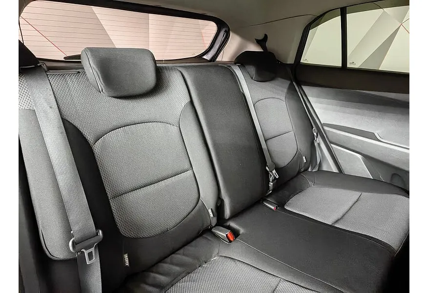 Hyundai Creta 2.0 AT AWD (149 л.с.) Travel Серый в АВИЛОН. Слайд №12