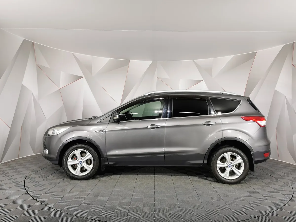 Ford Kuga 1.6 EcoBoost AT AWD (150 л.с.) Titanium Серый в АВИЛОН. Слайд №5