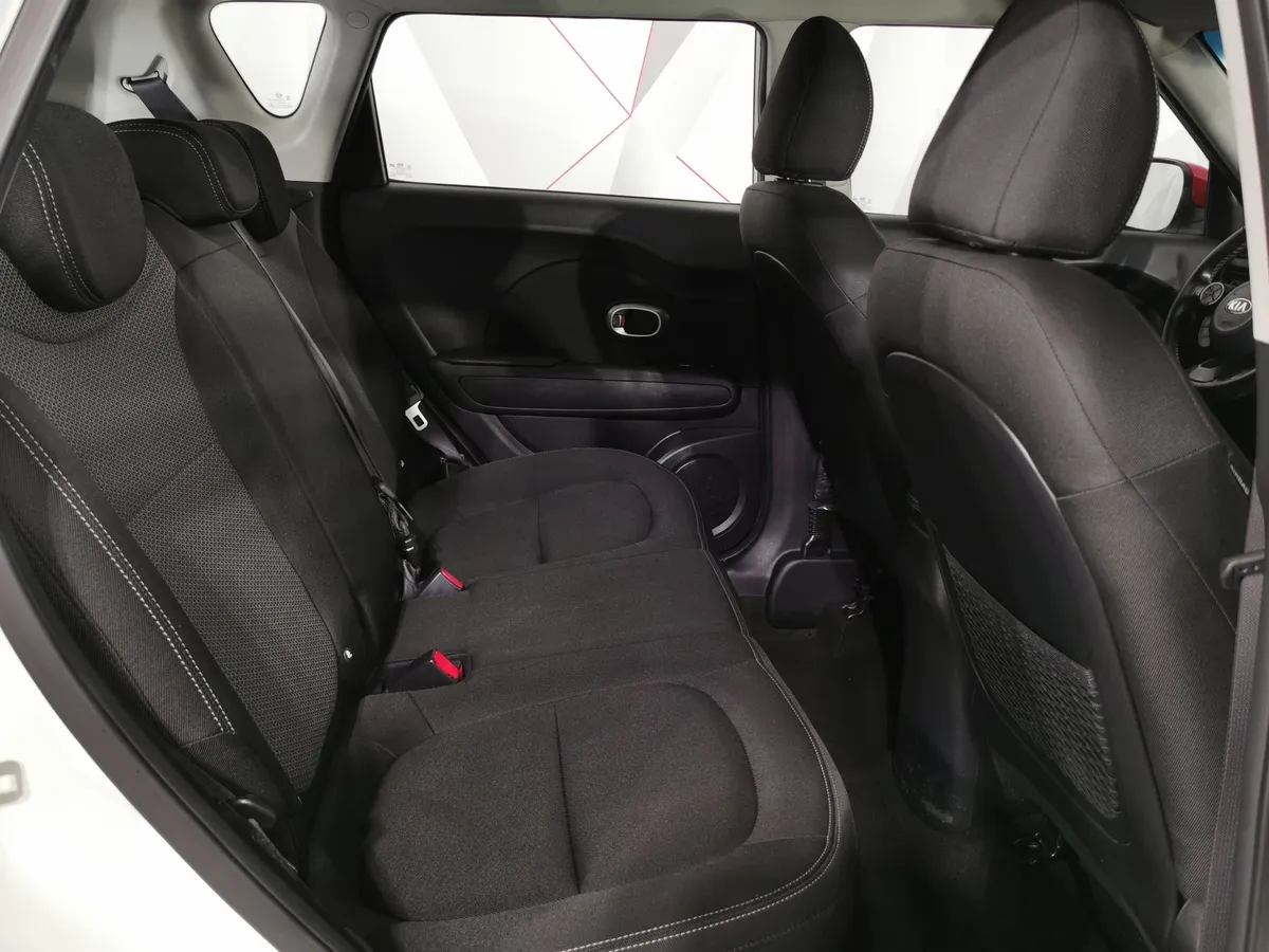 Kia Soul 1.6 GDI AT (132 л.с.) Classic Белый в АВИЛОН. Слайд №15