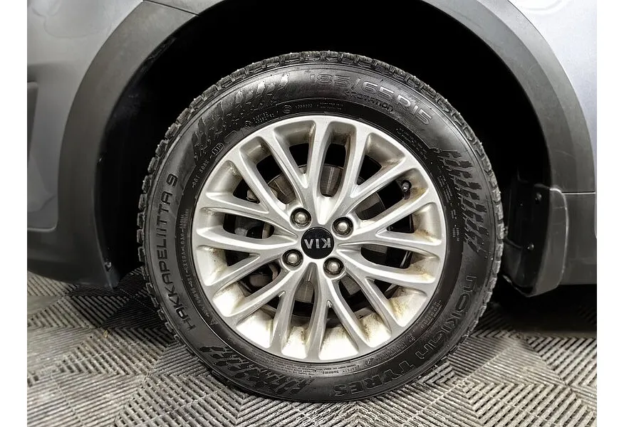 Kia Rio X-Line 1.6 AT (123 л.с.) Comfort Серый в АВИЛОН. Слайд №9