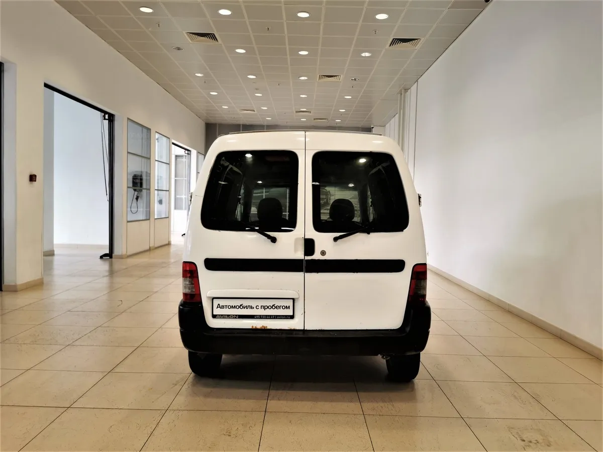 Citroen Berlingo 1.9 D MT (69 л.с.) Белый в АВИЛОН. Слайд №8