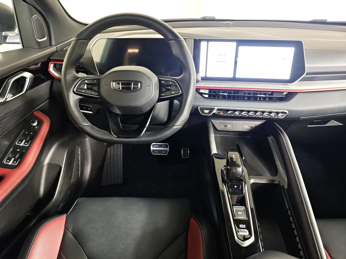 Geely Coolray 1.5T 7DCT 2WD (150 л.с.) Comfort Синий в АВИЛОН. Слайд №20