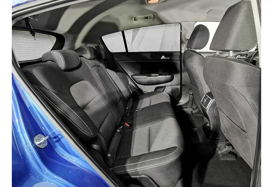 Kia Sportage 2.0 AT (150 л.с.) Luxe Синий в АВИЛОН. Слайд №17
