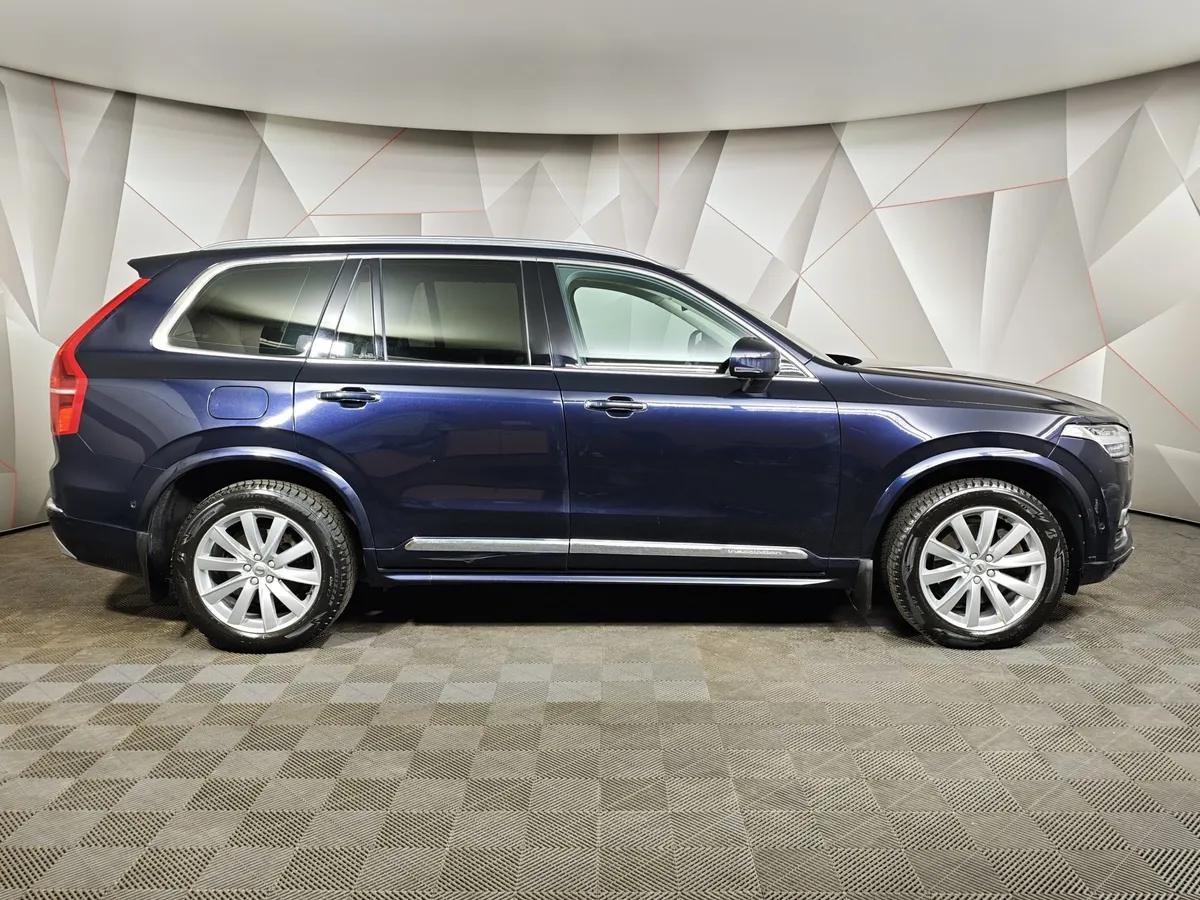 Volvo XC90 2.0 D5 Drive-E AT AWD (235 л.с.) Inscription Синий в АВИЛОН. Слайд №6
