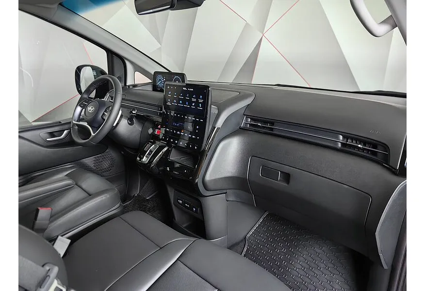 Hyundai Staria 1.6h 6AT 2WD (245 л.с.) Family Черный в АВИЛОН. Слайд №13