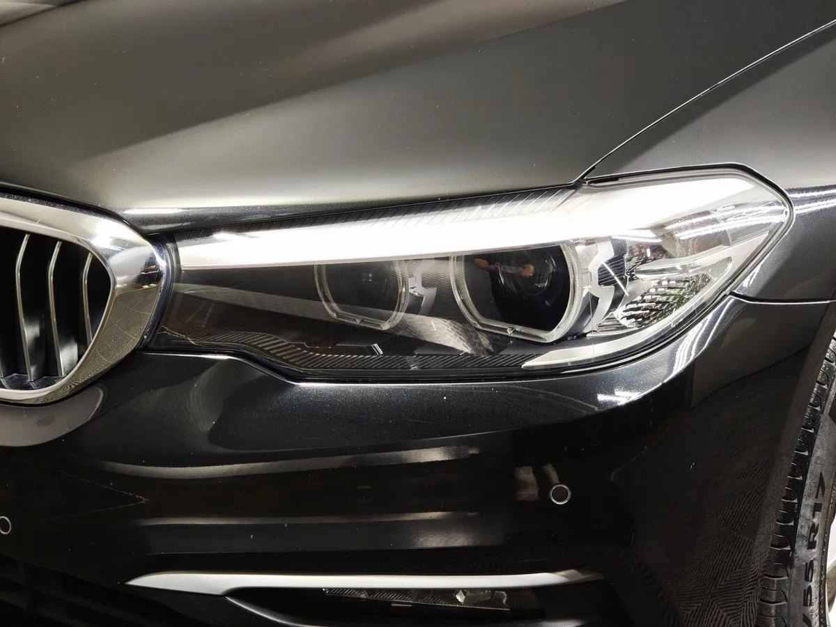 BMW 5 серия 520d xDrive Steptronic (190 л.с.) Черный в АВИЛОН. Слайд №8