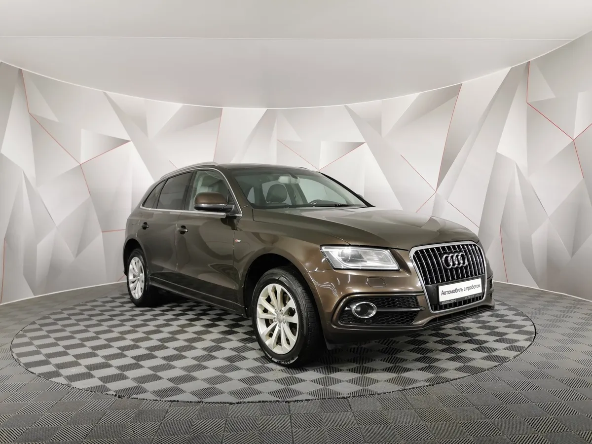 Audi Q5 2.0 TFSI S tronic quattro (249 л.с.) Коричневый в АВИЛОН. Слайд №3