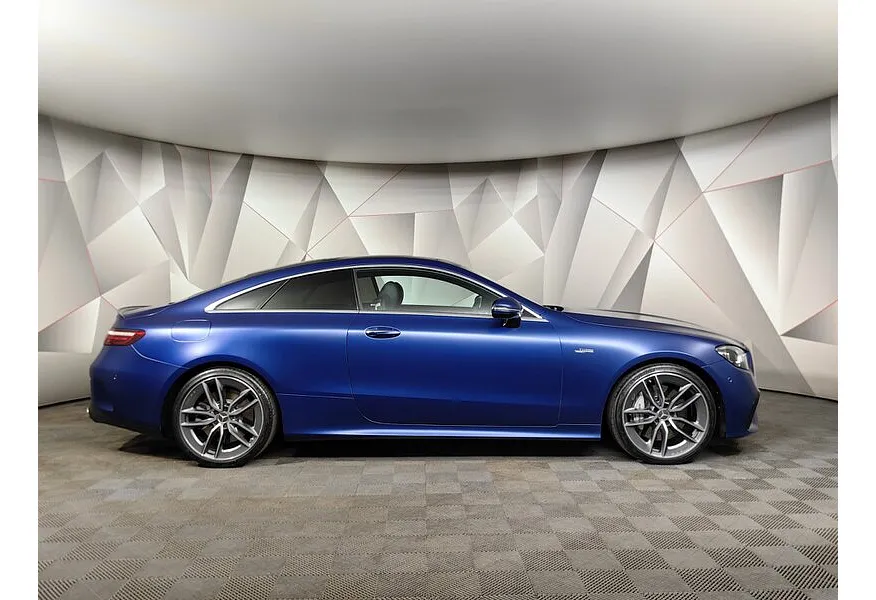 Mercedes-Benz E-Класс E 53 AMG 4MATIC+ 9G-TRONIC (435 л.с.) Синий в АВИЛОН. Слайд №6