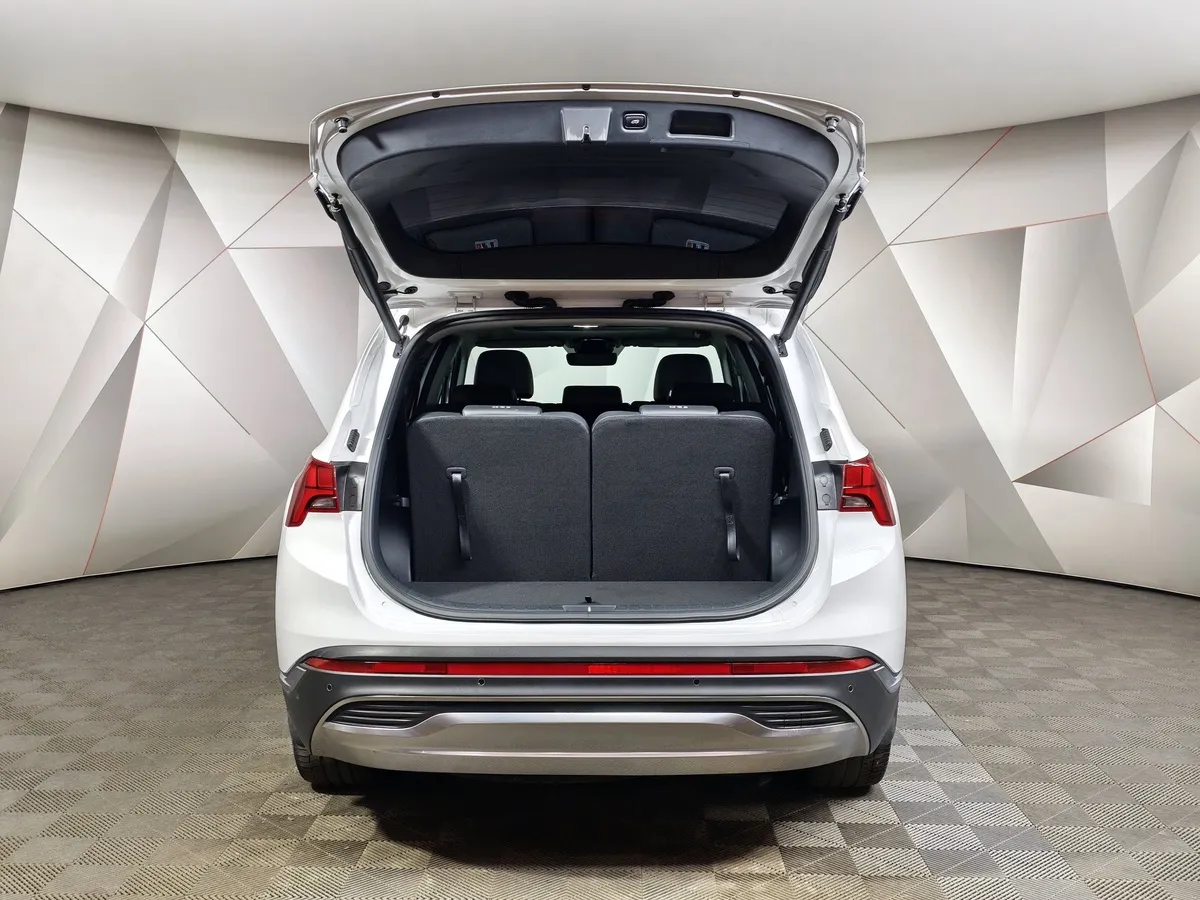 Hyundai Santa Fe 3.5 AWD 8AT (249 л.с.) High-Tech Exclusive Белый в АВИЛОН. Слайд №12