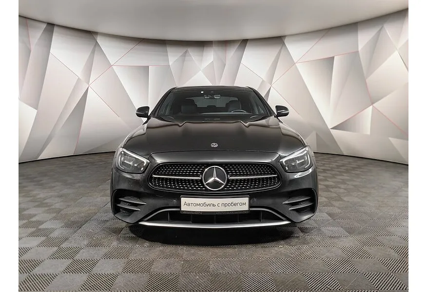 Mercedes-Benz E-Класс E 200 4MATIC 9G-TRONIC (197 л.с.) Sport (Локальная сборка) Черный в АВИЛОН. Слайд №5