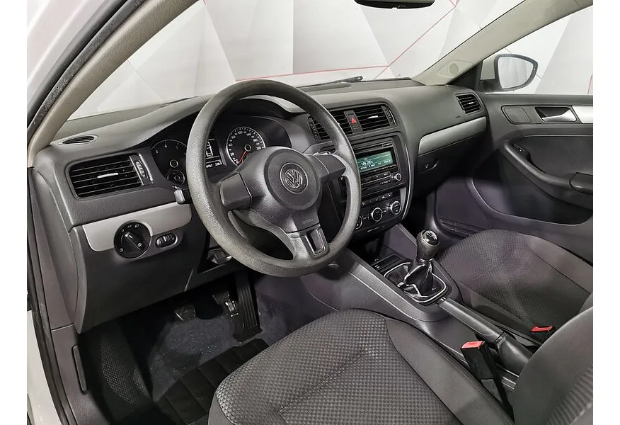 АВИЛОН - Volkswagen Jetta 1.6 MT (85 л.с.) Trendline Белый - slide 9