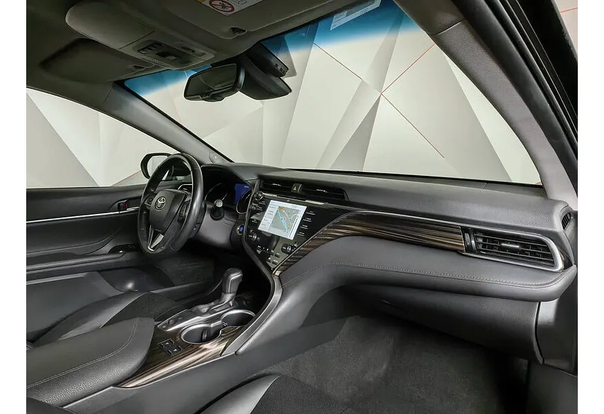 Toyota Camry 2.5 AT (181 л.с.) Черный в АВИЛОН. Слайд №15