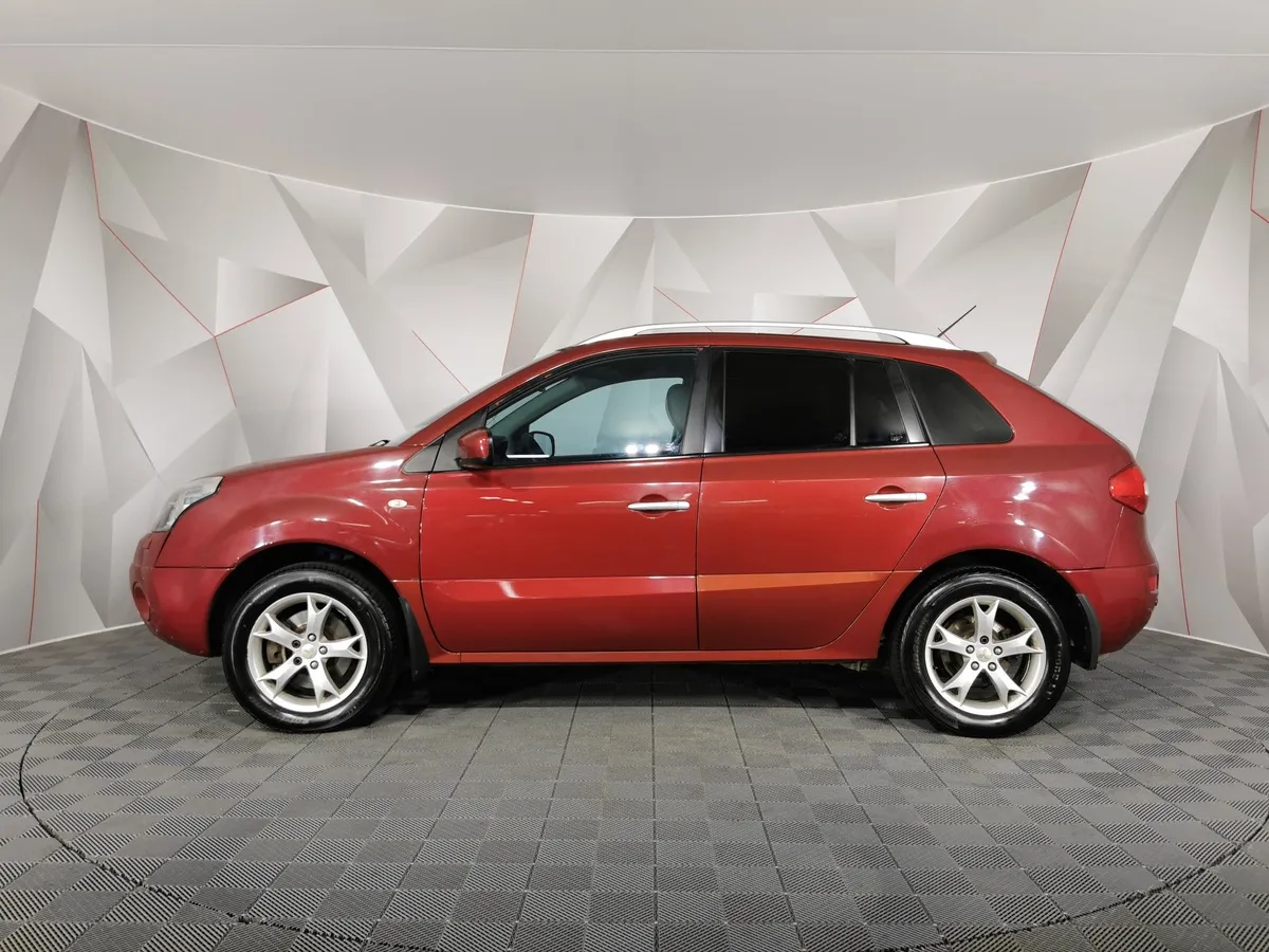 Renault Koleos 2.5 CVT 4x4 (171 л.с.) Красный в АВИЛОН. Слайд №5