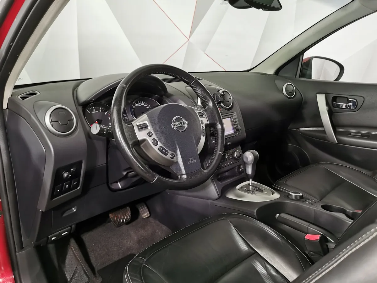 Nissan Qashqai + 2 2.0 CVT AWD (141 л.с.) Красный в АВИЛОН. Слайд №18