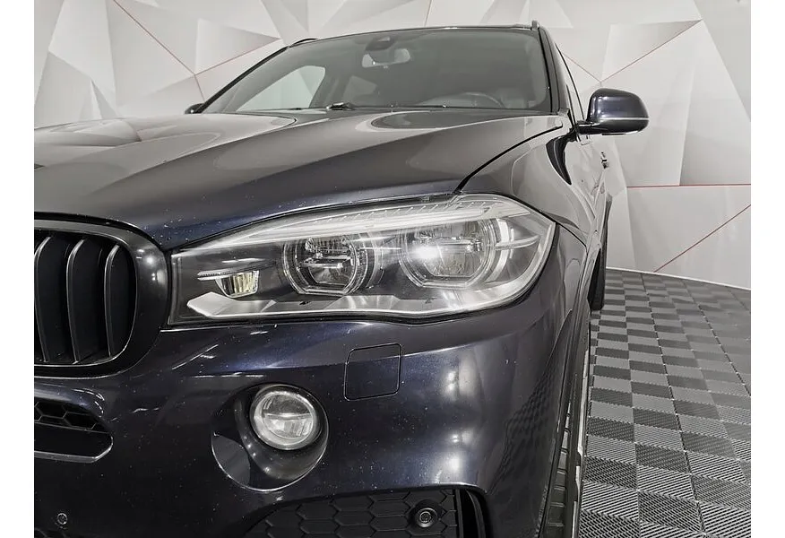 BMW X5 xDrive40d Steptronic (313 л.с.) Черный в АВИЛОН. Слайд №6