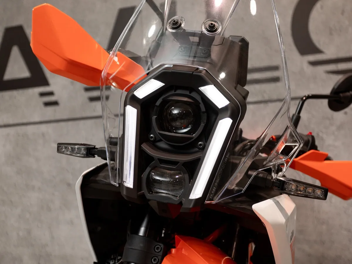 KTM 390 Adventure 399 см³ (45 л.с.) (45) 398 Белый в АВИЛОН. Слайд №9