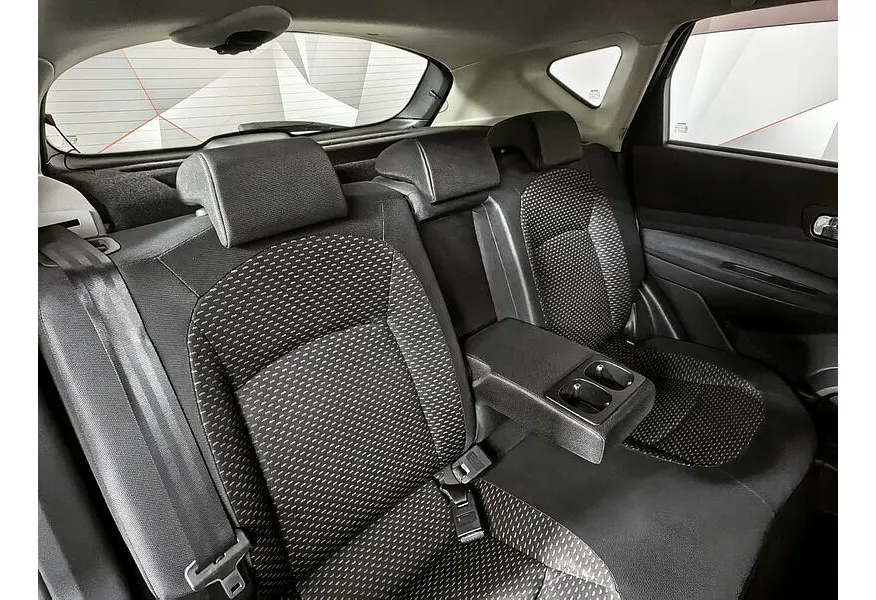 Nissan Qashqai 2.0 CVT AWD (141 л.с.) Серый в АВИЛОН. Слайд №15