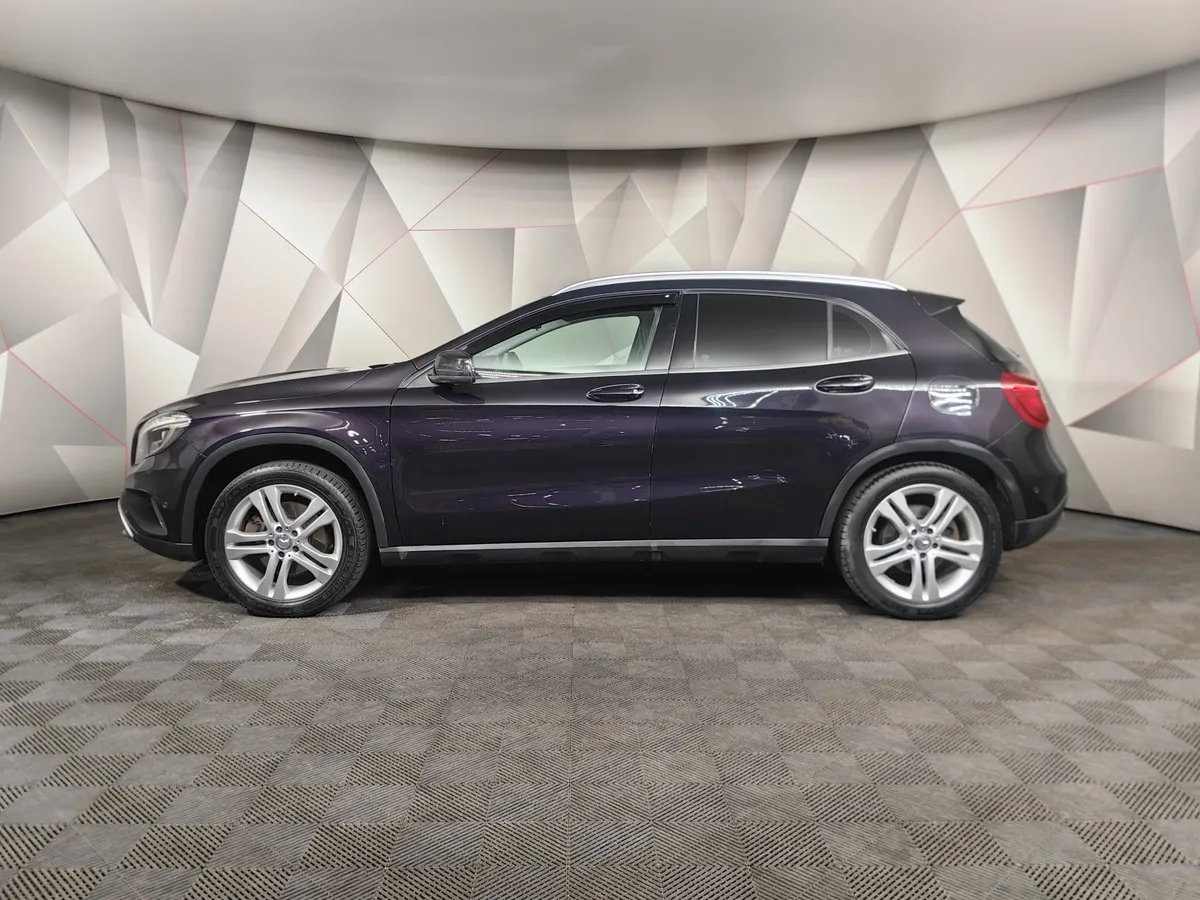 Mercedes-Benz GLA 250 7G-DCT 4MATIC (211 л.с.) Особая серия Фиолетовый в АВИЛОН. Слайд №5