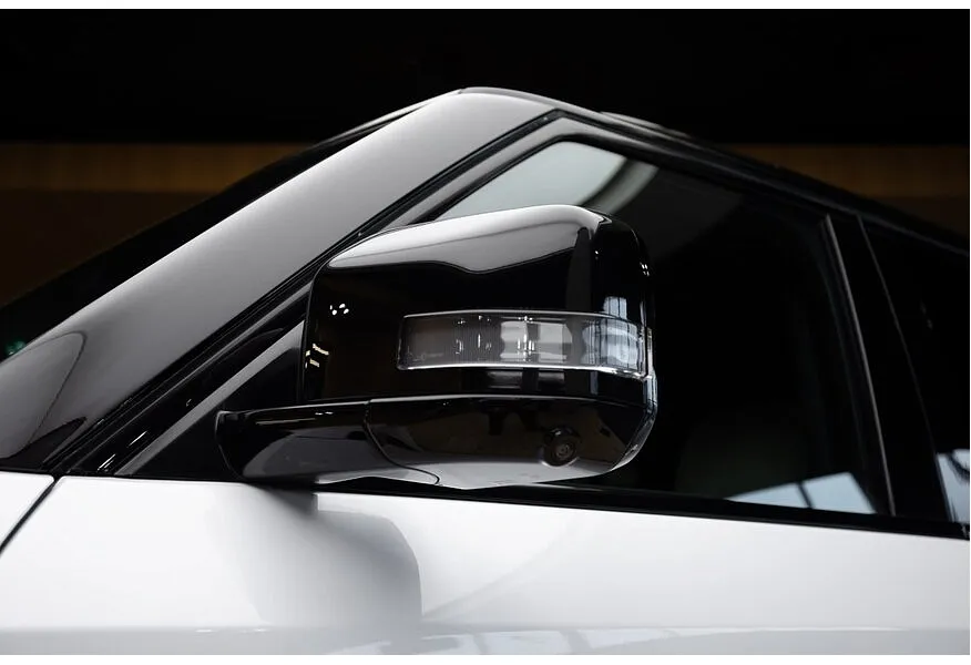 LIVE. Слайд №9