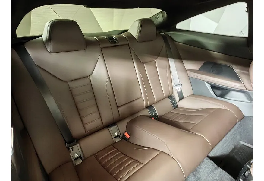 LIVE. Слайд №9