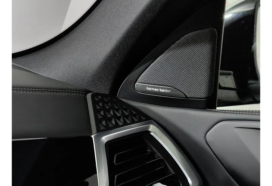 BMW X6 xDrive40d AT (340 л.с.) M-Sport Белый в АВИЛОН. Слайд №19