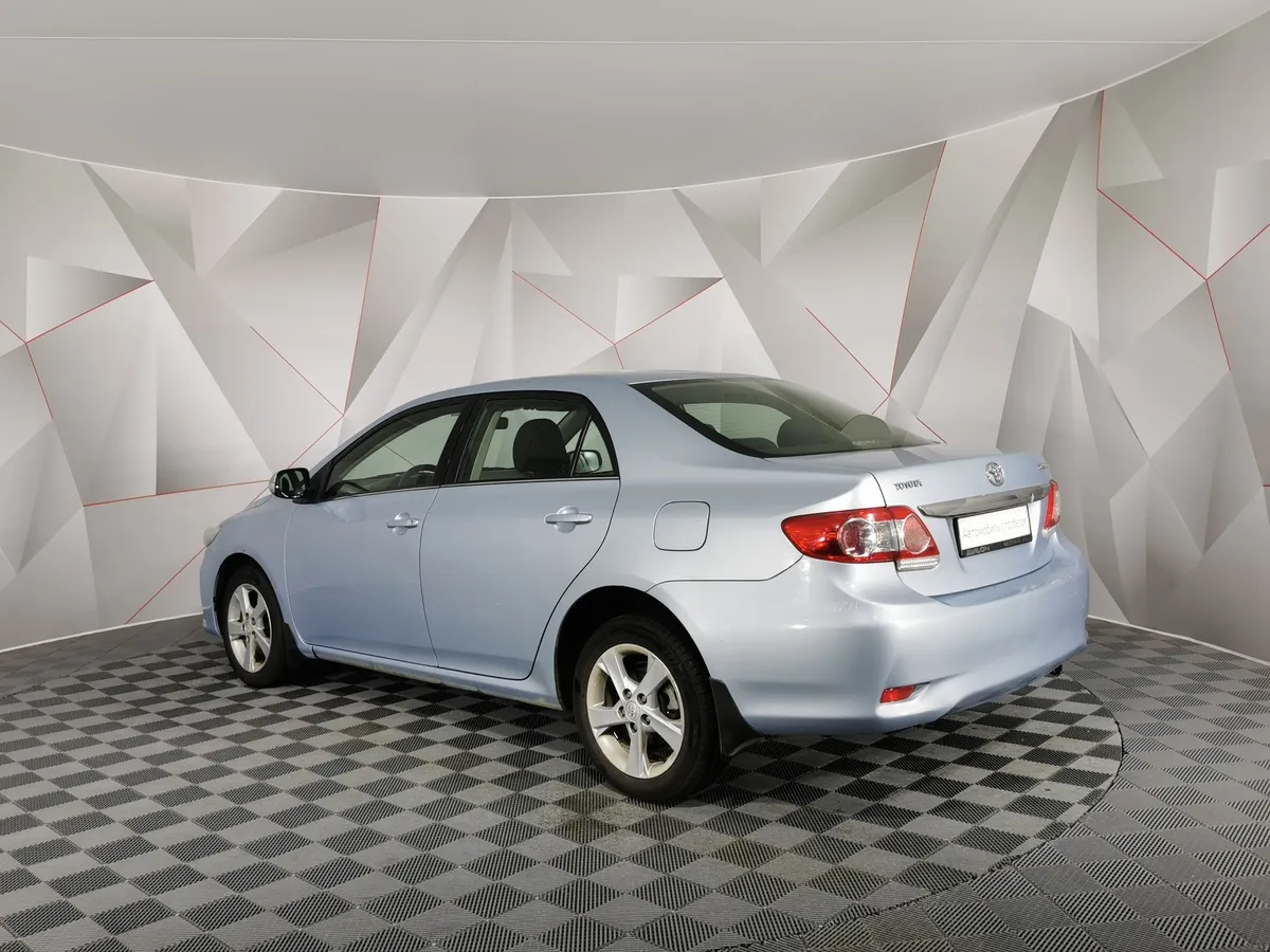 Toyota Corolla 1.6 MT (124 л.с.) Comfort Голубой в АВИЛОН. Слайд №4