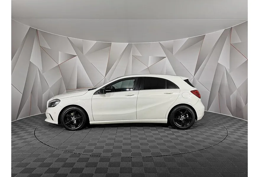 Mercedes-Benz A-Класс A 180 7G-DCT (122 л.с.) Особая серия Белый в АВИЛОН. Слайд №5 Mercedes-Benz A-Класс A 180 7G-DCT (122 л.с.) Особая серия Белый в АВИЛОН. Слайд №5