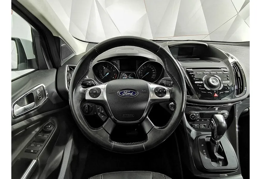 Ford Kuga 1.6 EcoBoost AT AWD (182 л.с.) Titanium Белый в АВИЛОН. Слайд №20