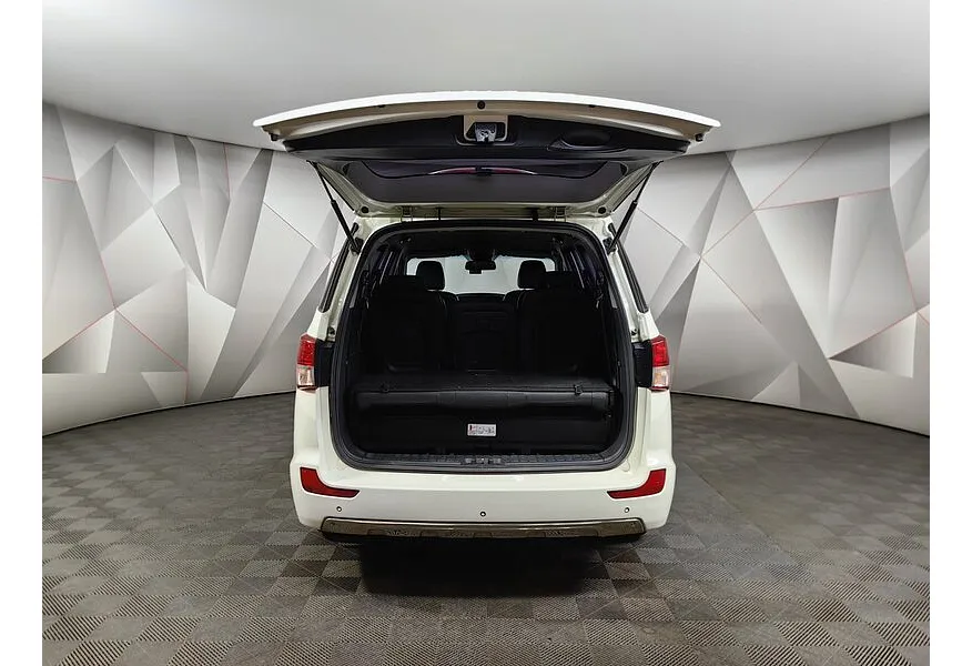 SsangYong Korando Turismo 2.2d AT 4WD (178 л.с.) Белый в АВИЛОН. Слайд №11