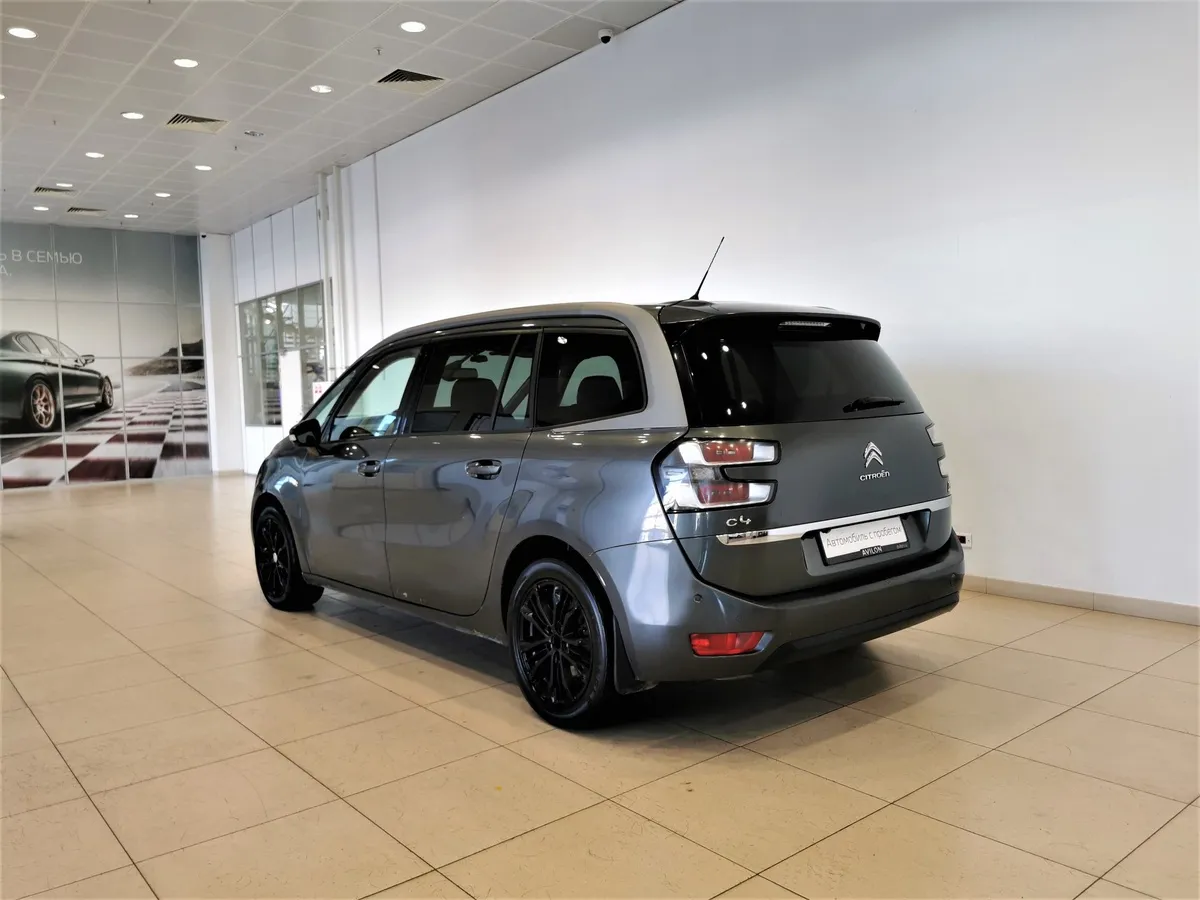 Citroen C4 Picasso 1.6 e-HDi ETG (115 л.с.) Tendance Серый в АВИЛОН. Слайд №4