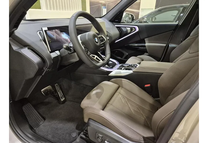 BMW X3 xDrive20i AT (190 л.с.) Серый в АВИЛОН. Слайд №8 BMW X3 xDrive20i AT (190 л.с.) Серый в АВИЛОН. Слайд №8