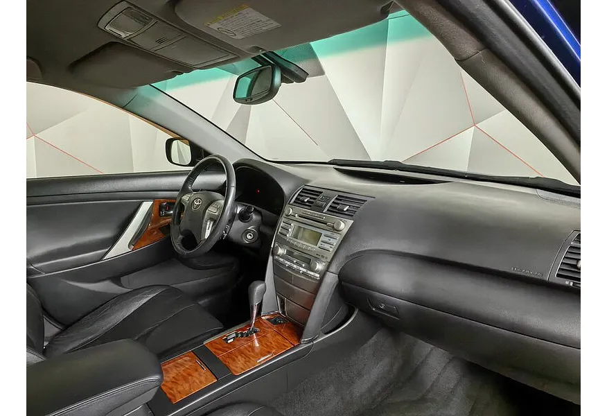Toyota Camry 2.4 VVT-i AT (167 л.с.) Синий в АВИЛОН. Слайд №12