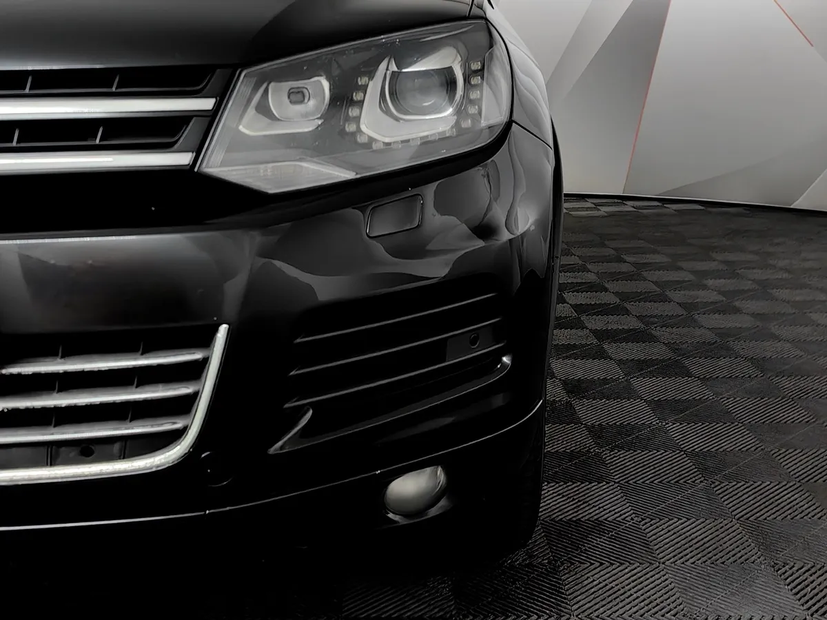 Volkswagen Touareg 3.0 TDI AT (240 л.с.) base Черный в АВИЛОН. Слайд №10