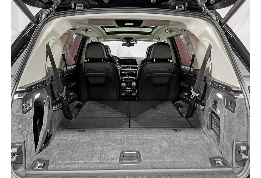 BMW X7 xDrive30d Steptronic (249 л.с.) M Sport Pro Черный в АВИЛОН. Слайд №9