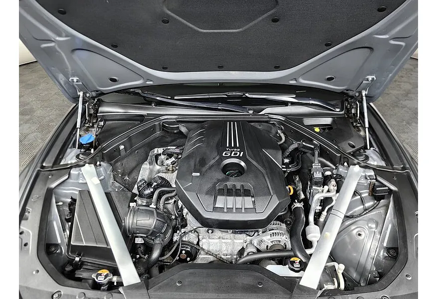 Genesis G70 2.0 T AT AWD (197 л.с.) Elegance Серый в АВИЛОН. Слайд №11