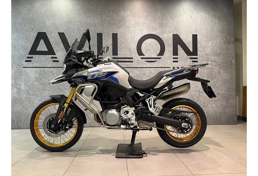 VOGE DS900X 895 см³ (96 л.с.) (96) Белый в АВИЛОН. Слайд №3