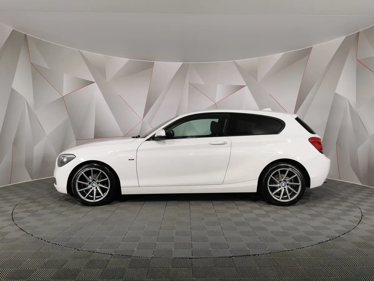 BMW 1 серия 116i AT (136 л.с.) Белый в АВИЛОН. Слайд №5