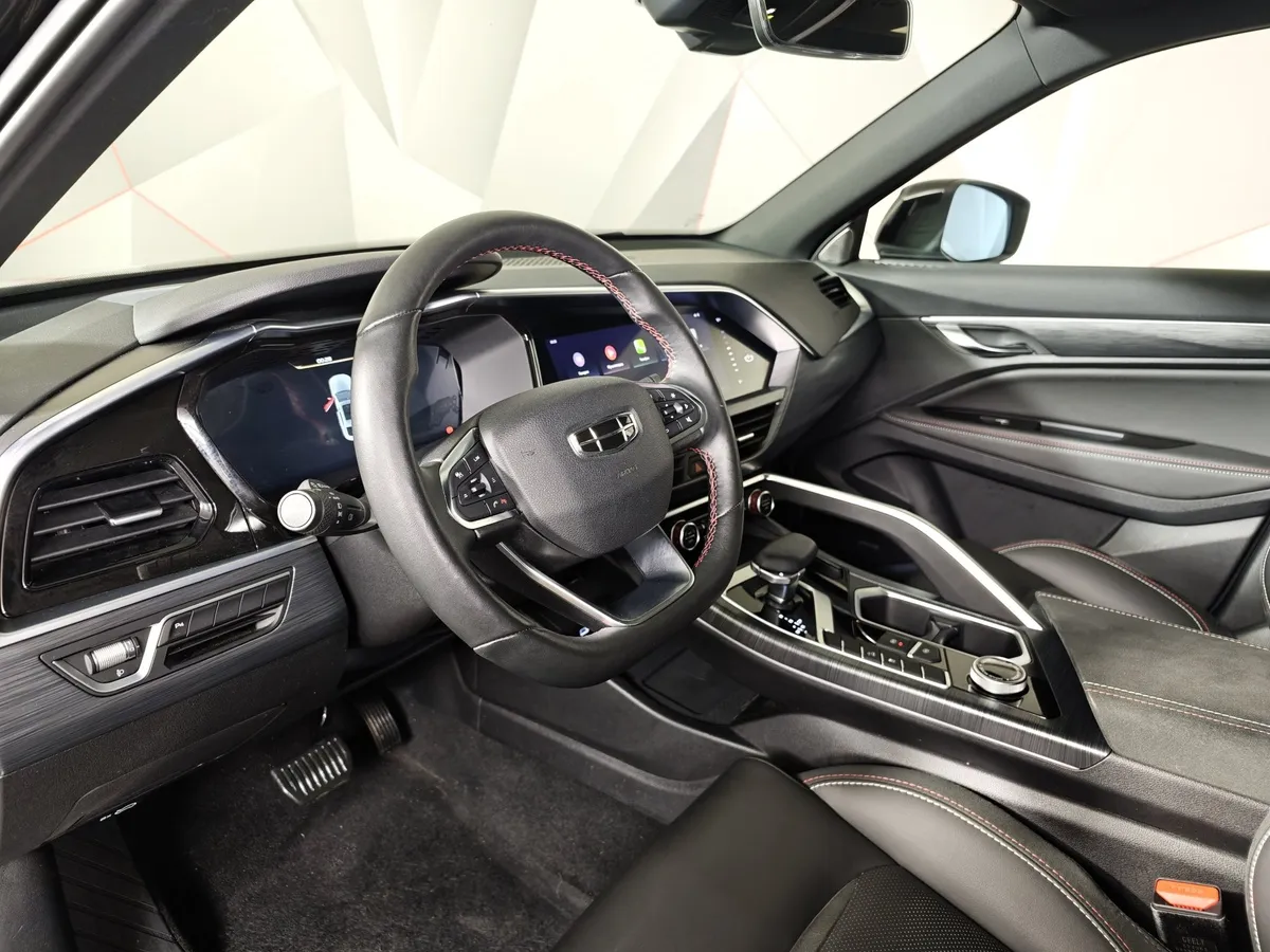 Geely Tugella 2.0 AT AWD (238 л.с.) Flagship Черный в АВИЛОН. Слайд №18